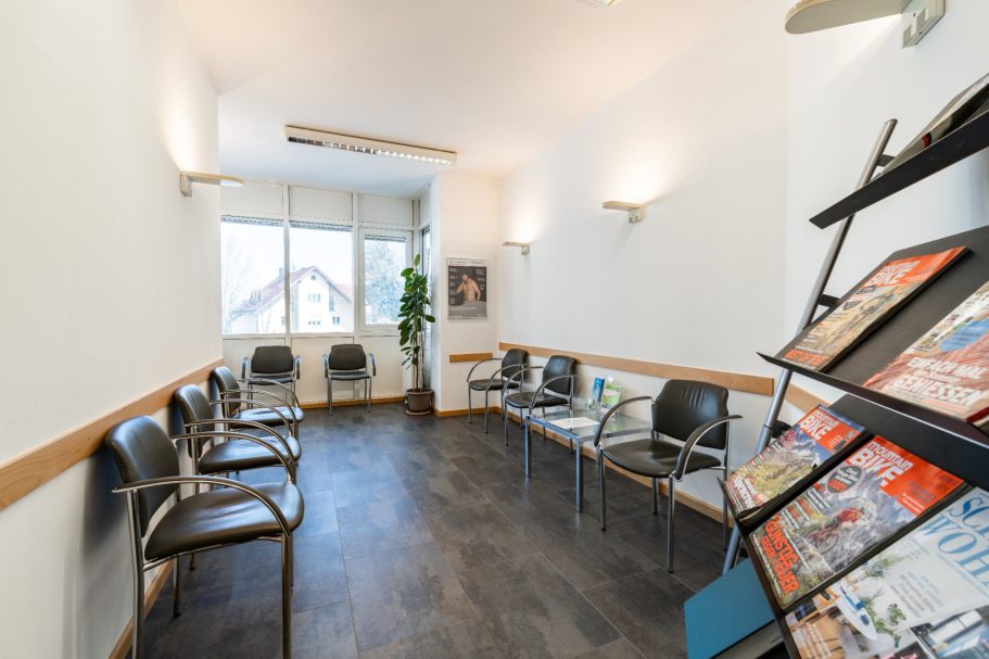 Unser Wartezimmer | Urologisches Zentrum Schongau-Weilheim